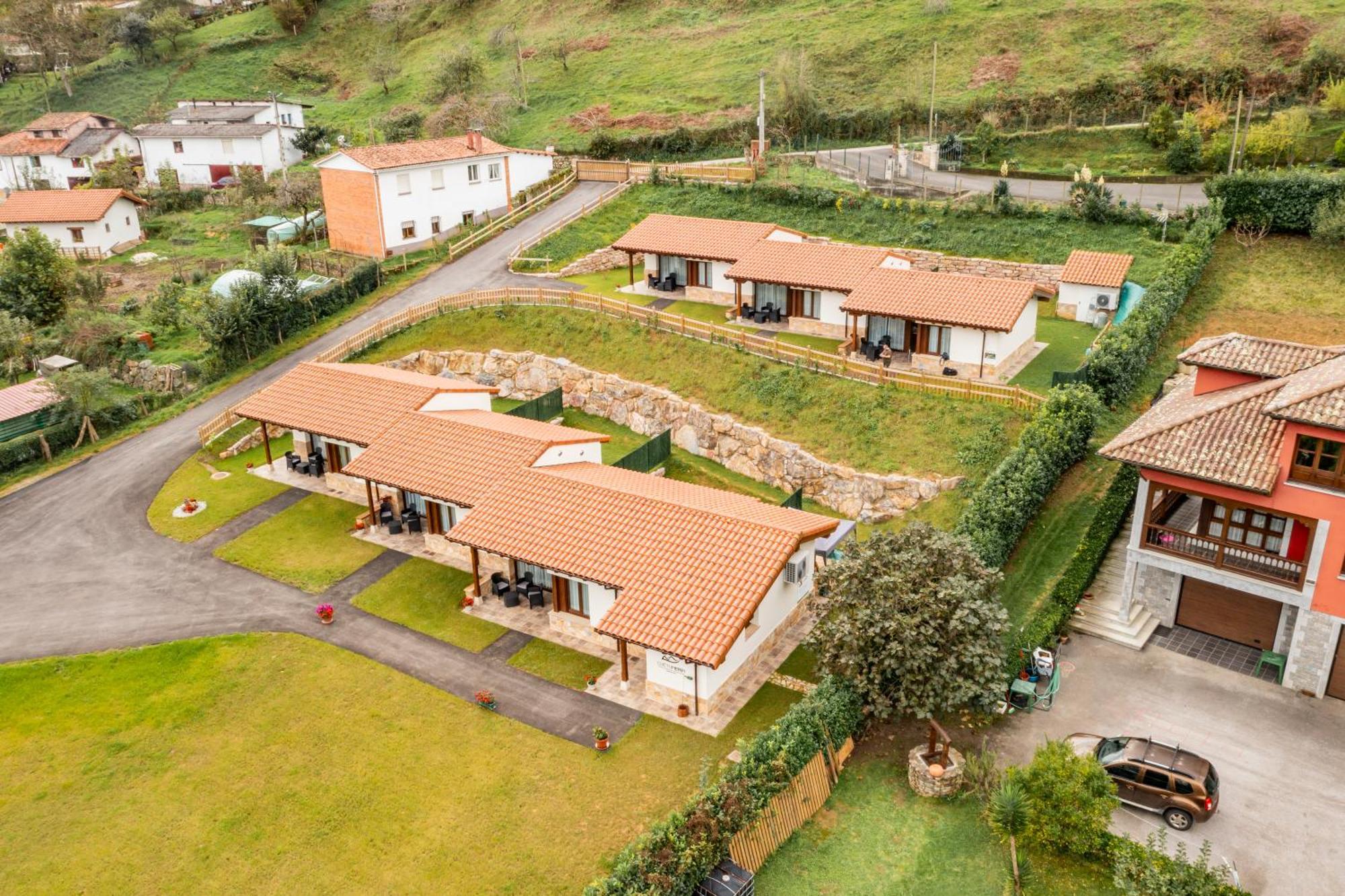 Apartamentos Cuetumerin Кангас-де-Оніс Екстер'єр фото